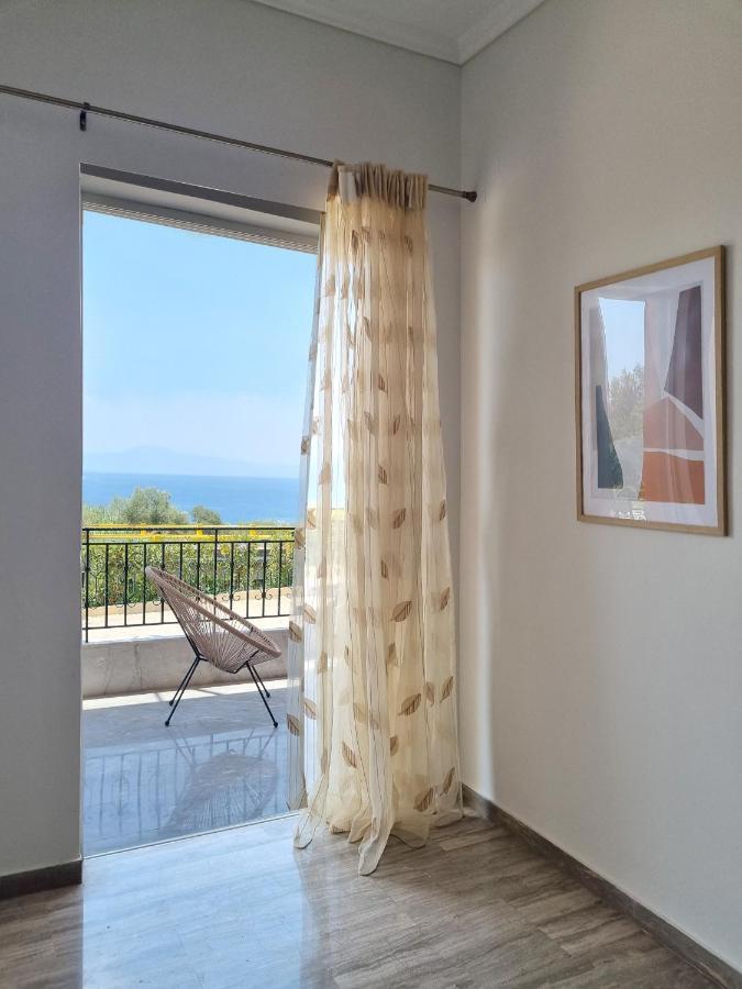 Almyros Aktis Seaview Apartment Kalamata Exterior foto