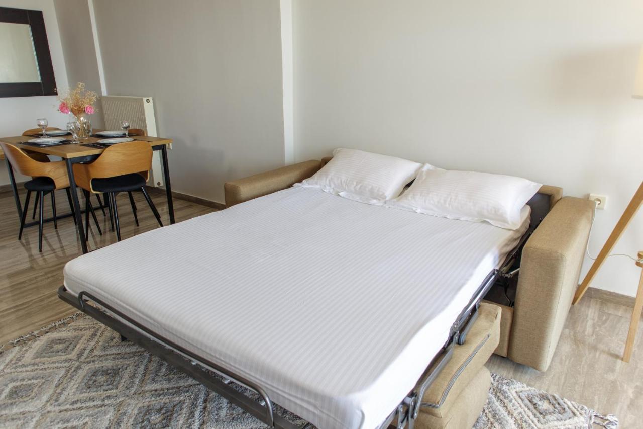 Almyros Aktis Seaview Apartment Kalamata Exterior foto