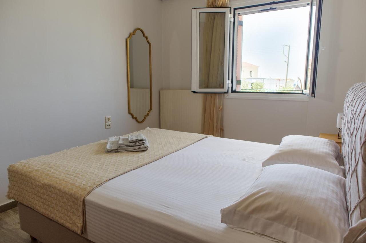 Almyros Aktis Seaview Apartment Kalamata Exterior foto