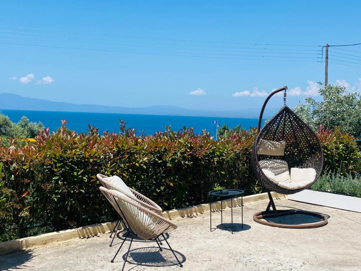 Almyros Aktis Seaview Apartment Kalamata Exterior foto